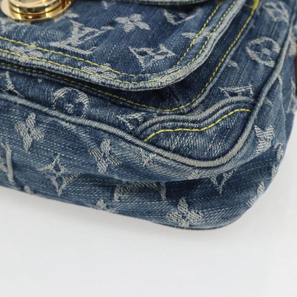 LOUIS VUITTON Monogram Denim Bum Bag Body Bag Blue M95347 LV Auth 158895SV - Picture 4 of 16